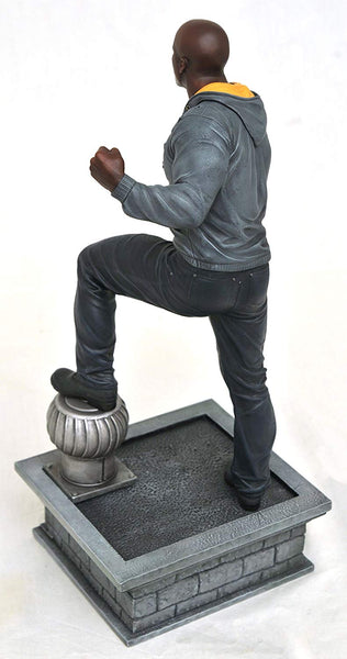 DIAMOND SELECT TOYS Marvel Gallery Luke Cage Netflix Series PVC Figure Statue #JAN172647
