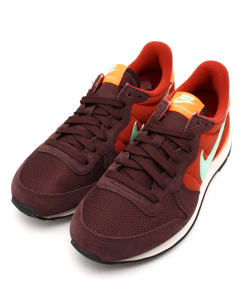 Nike Internationalist Women's Running Shoe #629684-200