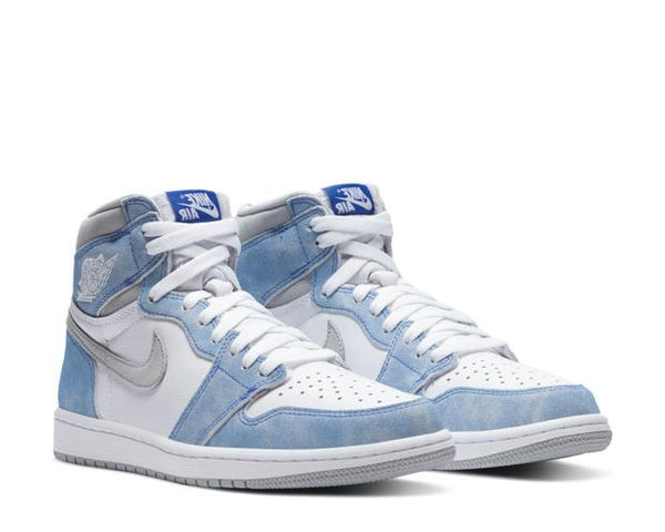 Air Jordan 1 Retro High OG Hyper Royal